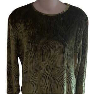Dana Buchman Women's Dress Shirt Medium‎ Long Sleeve Green